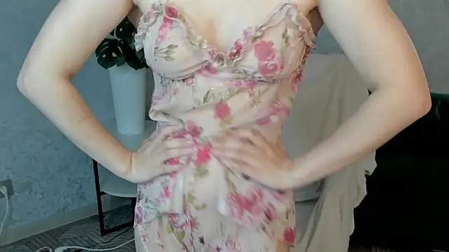 Pink_Freya Chat XXX in diretta