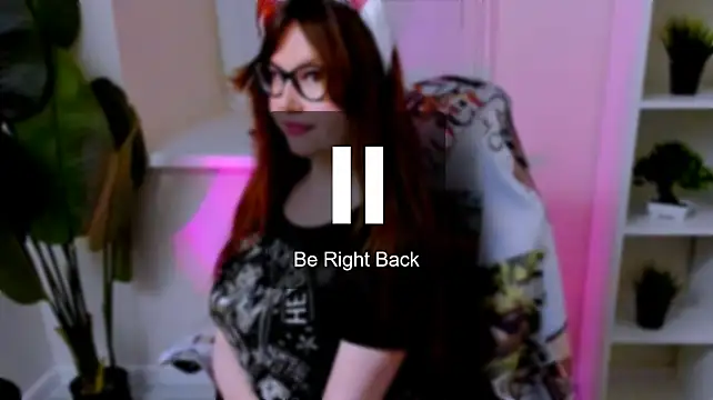 CarolGiggly's Live XXX Chat