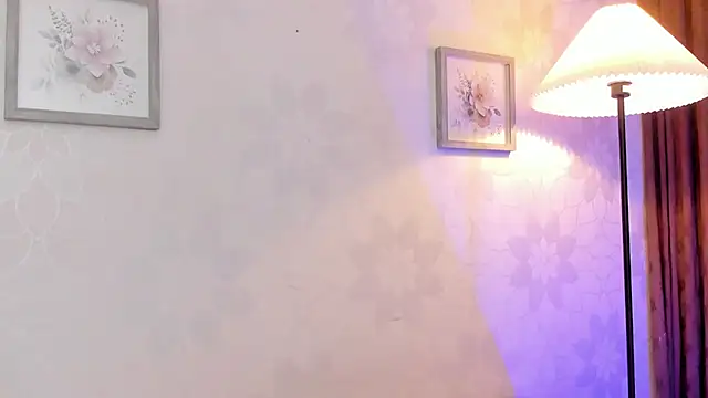 Онлайн чат XXX sammyrose__