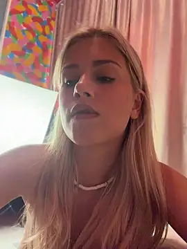 NinaVerse Chat XXX in diretta