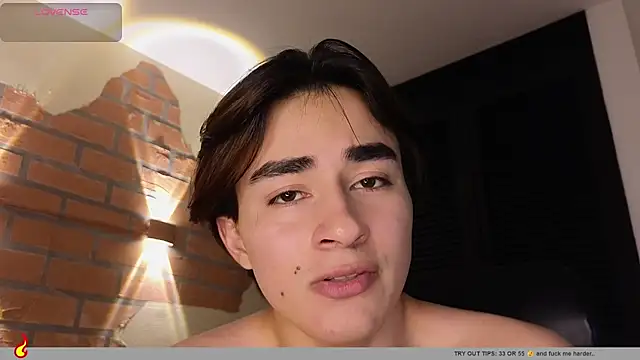 Connorr_01 라이브 XXX 채팅