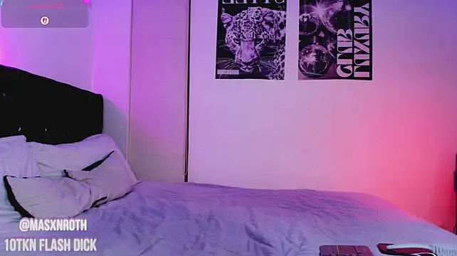 Онлайн чат XXX Mason_Rothwell