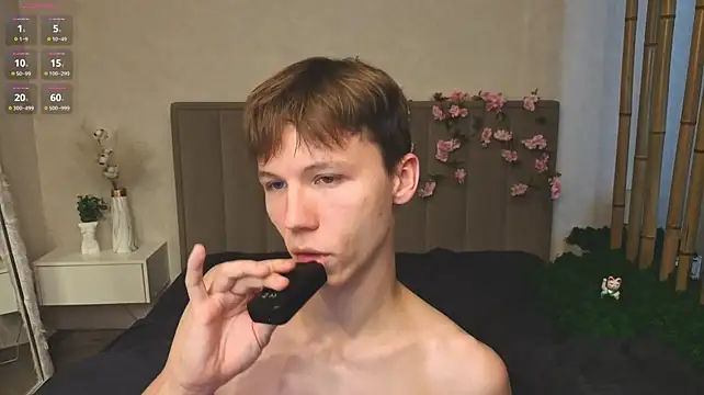 Онлайн чат XXX cuMte_boy