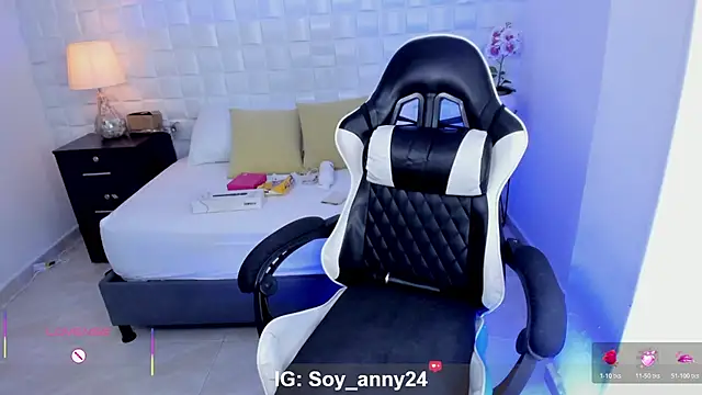 anny_rouse24's Live XXX Chat