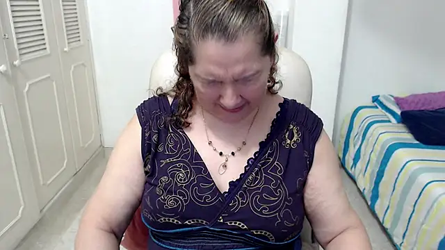 leonela_69