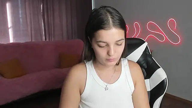 ChicGirl 现场XXX聊天
