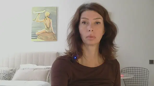 Chat +18 de WhiteQueen888 ao vivo