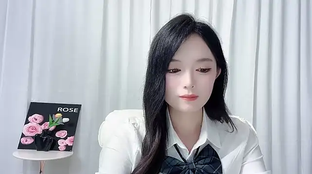 LiLy0608 现场XXX聊天