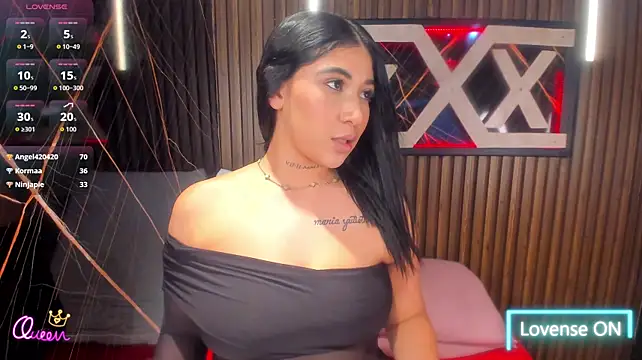 Chat XXX en directo de Miah_Palacio
