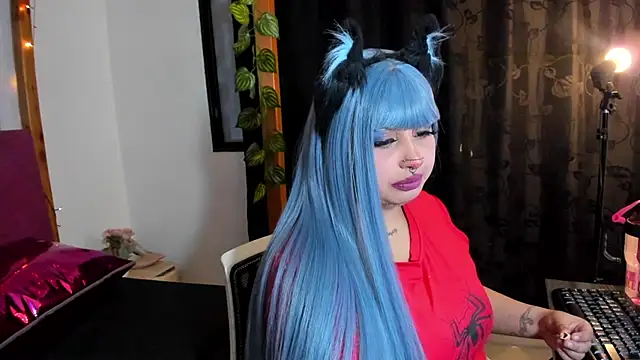 Živý XXX chat lussyevans24