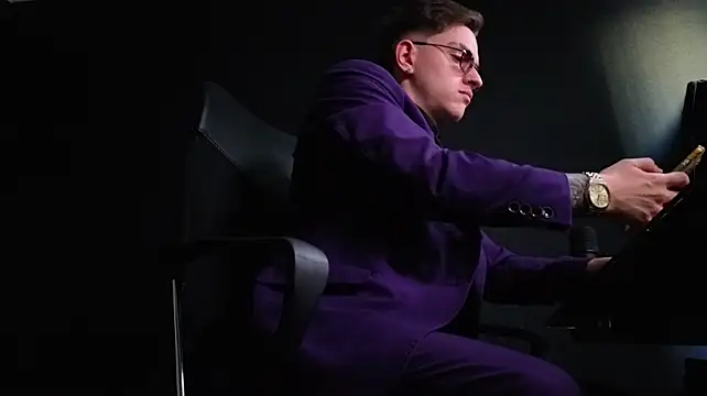 FelixStarkk 现场XXX聊天