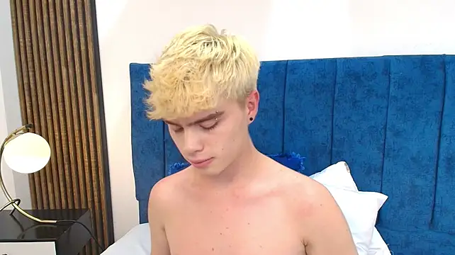 Онлайн чат XXX Ian_Stone