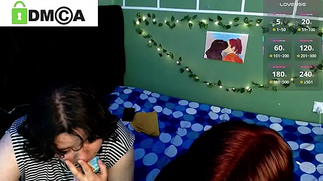 Scarlettyummy élő XXX-chatje