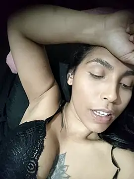 Chat +18 de ineszi ao vivo