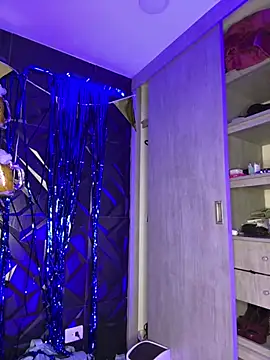 Samiacooper25 - Ride dildo+ Oil
