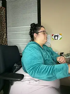 Tillymarie - Ball gag, rope, and oil that ass up !