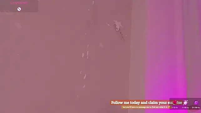 Heicy_ - Clamps in my pussy