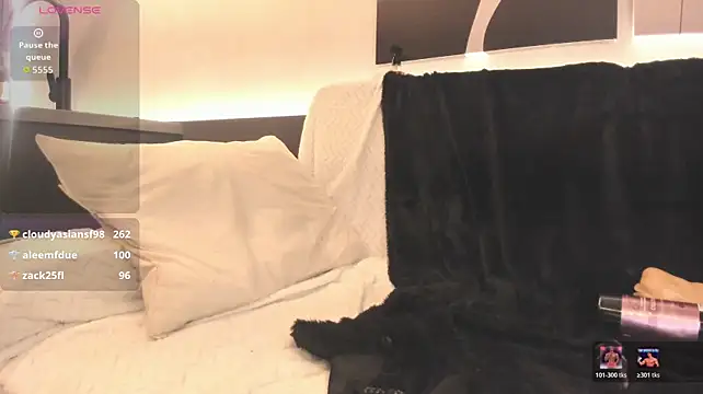 GrayAndrews Live XXX Chat