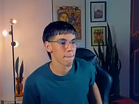 XXX chat uživo modela KARIB88
