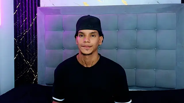 kai_storm77 XXX чат на живо