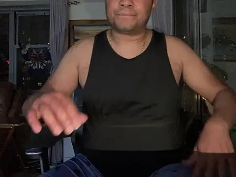 ThickDick_Daddy: онлайн-секс-чат