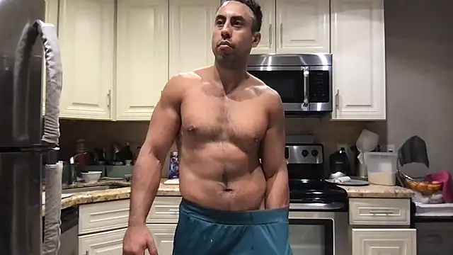 BigGuyMuscle – Naživo XXX chat