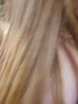 SkyelarSomer - 💃Tease me at the Club 🤫