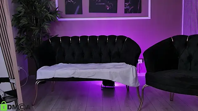 SelinDolce - CloseUp Pussy Play