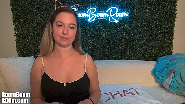 Show modela boomboomr00m na web-kameri