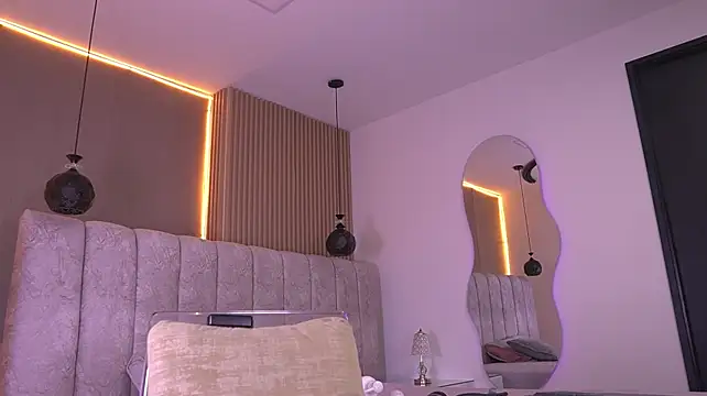 Živý XXX chat violeta_aroca