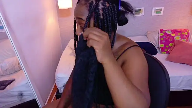 Kiara_evanss - total nude and squirt and dildo