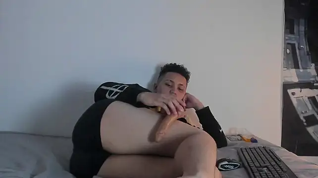 BullSmoke19 Chat XXX live