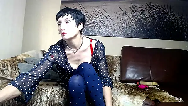 Chat +18 de ElizabethLong ao vivo