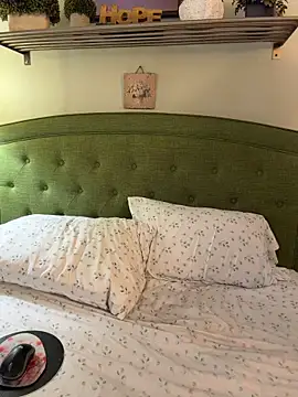 XXX chat uživo modela Jujutopia