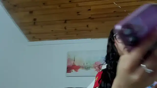 Chat +18 de Issaa_Tyler ao vivo