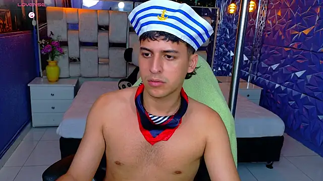 ian_sprouse's Live XXX Chat