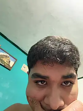 marquitoseltimido1's Webcam Show