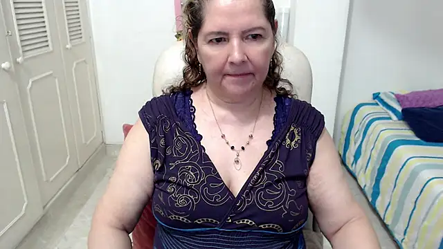 leonela_69 Live XXX-Chat