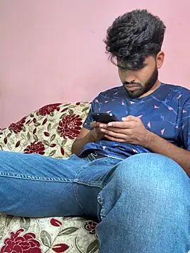MASTTERRRR লাইভ XXX চ্যাট