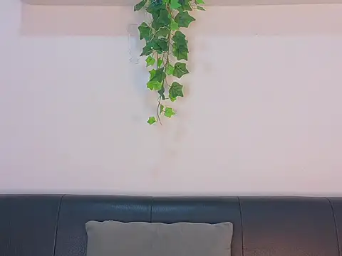 TylerWest_: απευθείας συνομιλία ΧΧΧ
