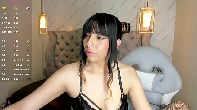 Alice_Laurentt - naked + spank ass x33