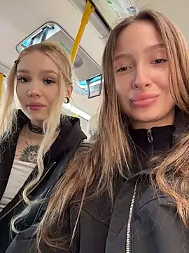 Coconut_milk Live XXX-Chat