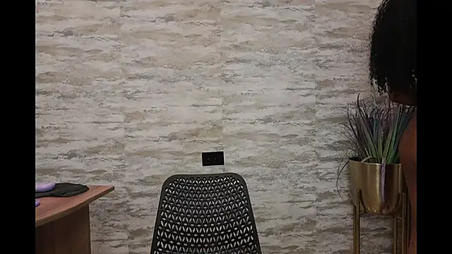 HOTBLACKANDWHITE2 - big squirt