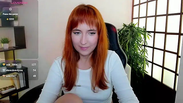 Alexa_temptress Adlı Modelin Canlı XXX Sohbeti