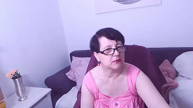 ChristaRose Adlı Modelin Canlı XXX Sohbeti