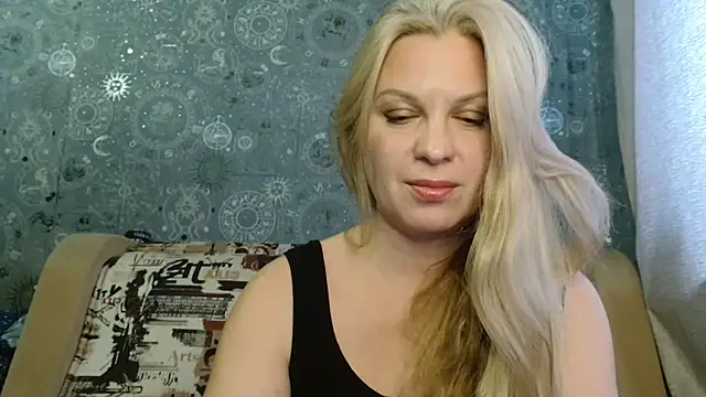Онлайн чат XXX BlondeFox
