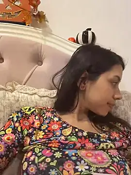 MissBecka_ - hold both legs up