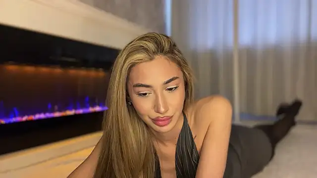 Alissadreams - unbutton your shirt