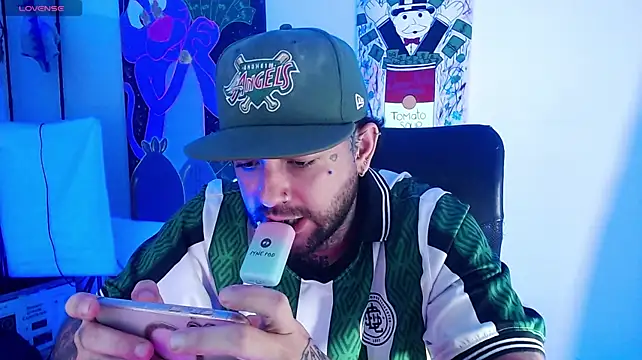 Czat XXX na żywo – esteban_cloud