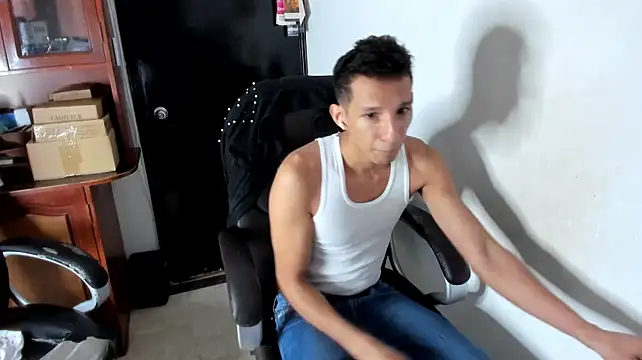 AlphaMarcon Live XXX chat